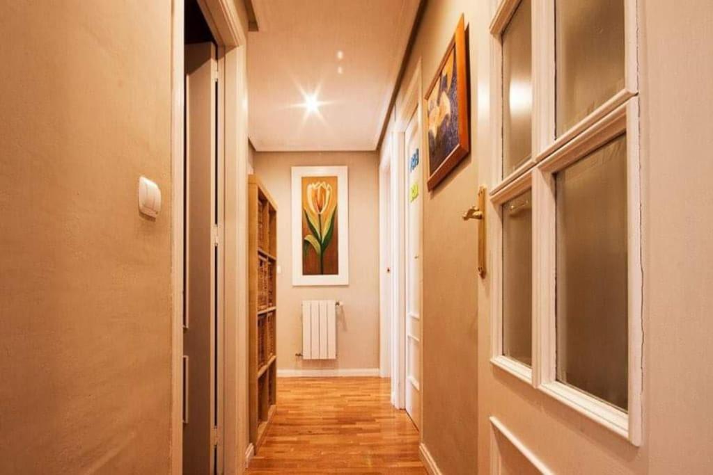Apartamento + Parking En El Centro De Cartagena Kültér fotó